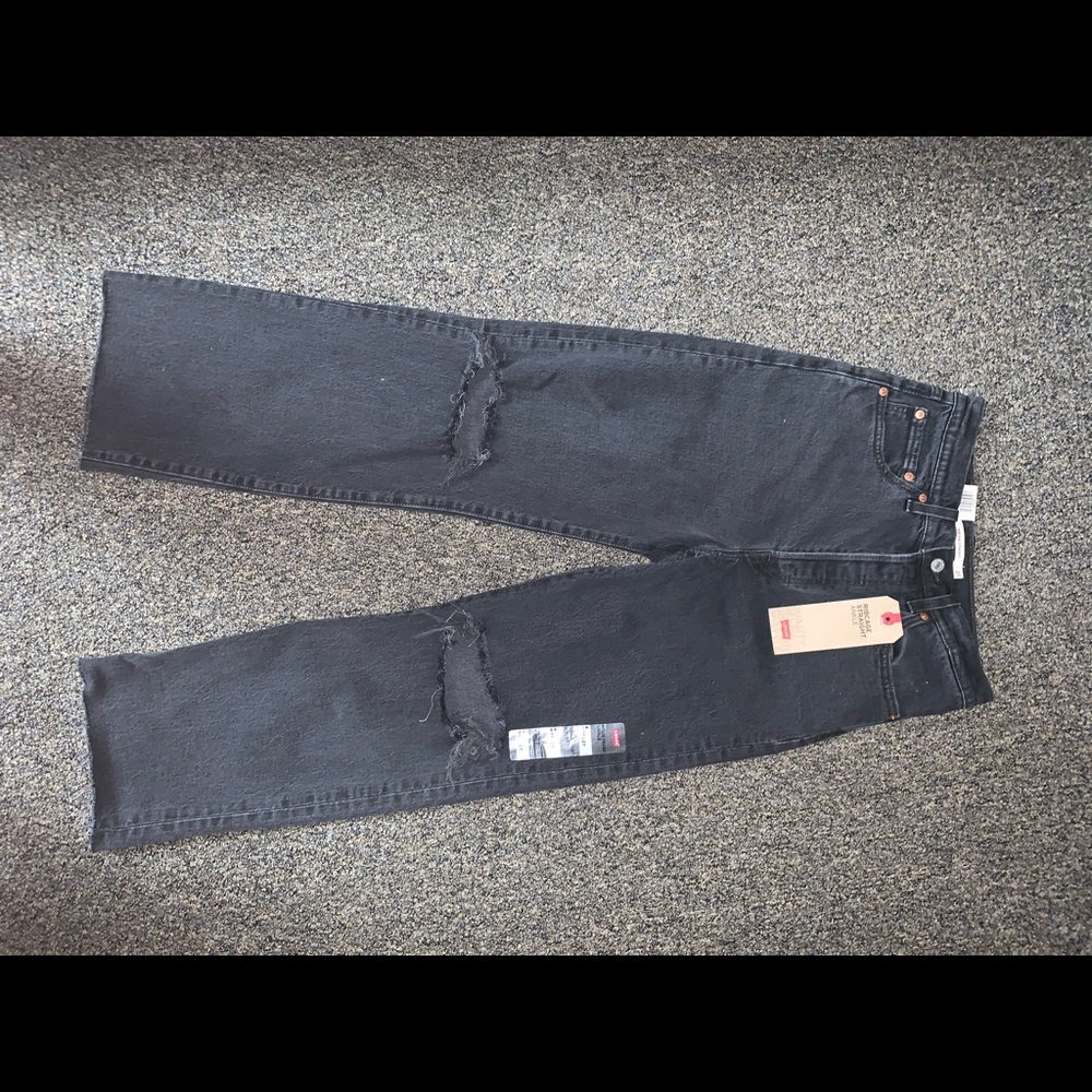 Levi’s Straight Ankle Jeans